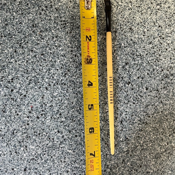 Bobbi Brown Eye Brow Brush - Picture 4 of 4